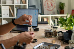 ​​La consommation de cannabis au travail : droits et limites au Canada​