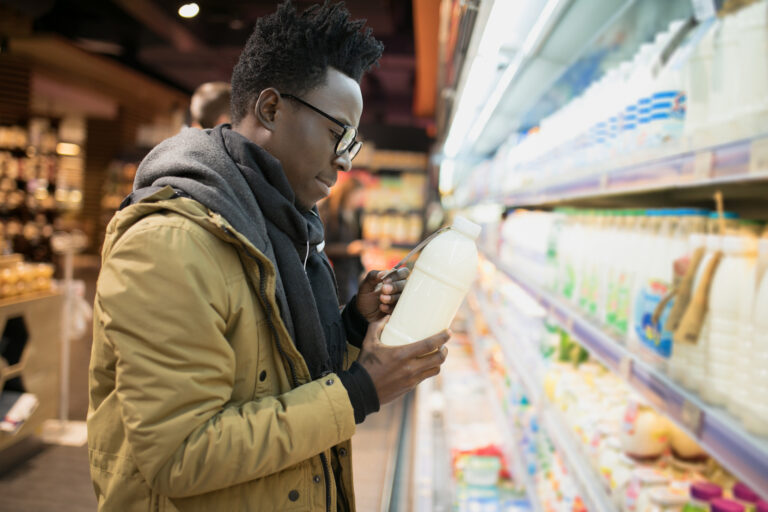 L’étiquette d’un aliment : que peut-elle vous révéler?