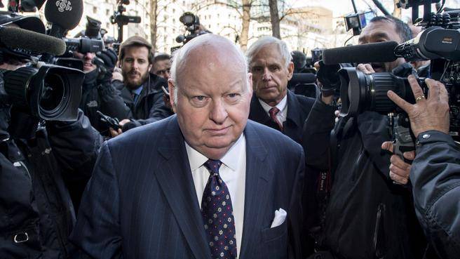Mike Duffy: le sénateur est acquitté