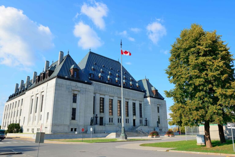 L’Alberta n’aura pas besoin de traduire ses lois