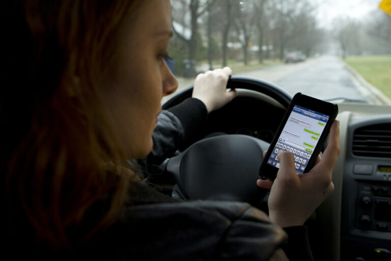 Cellulaire au volant