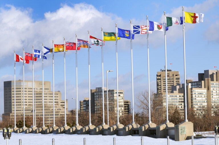 Quelles lois protègent les minorités francophones du Canada?