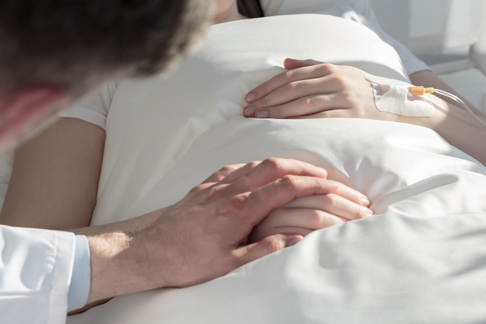 Aide médicale à mourir: le fédéral obtient une prolongation de quatre mois